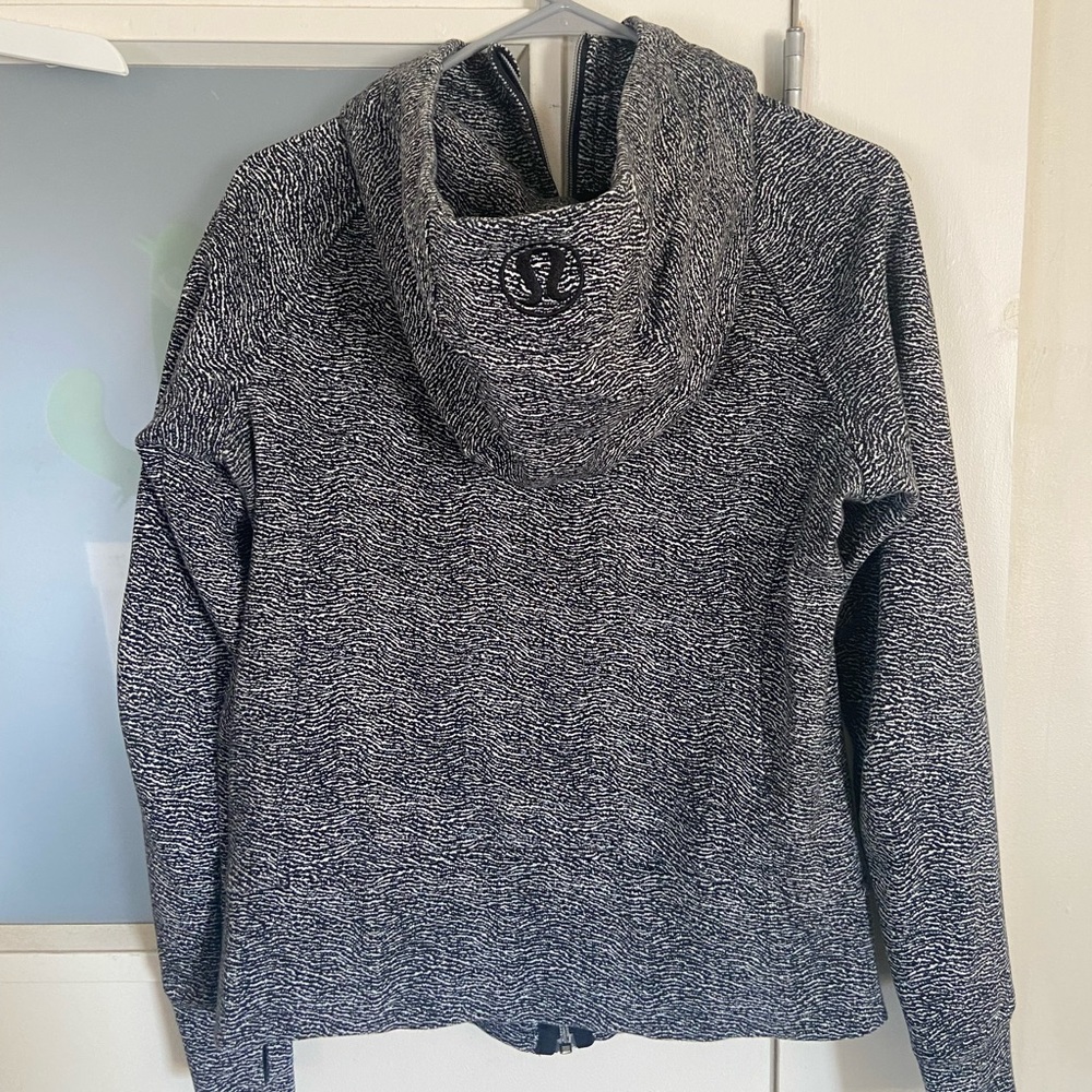 Lululemon Patterned Zip Up - image 2